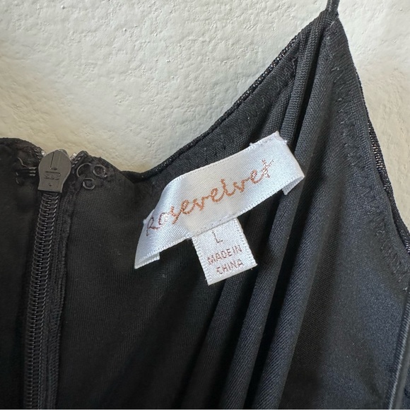 Runched Dress - Picture 3 of 6